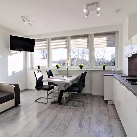 Lc & B52 アパート