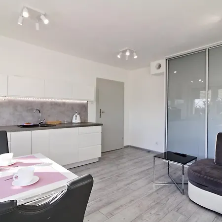 Apartment Lc & B52 Szczecin