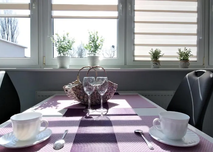 アパート Lc & B52 *